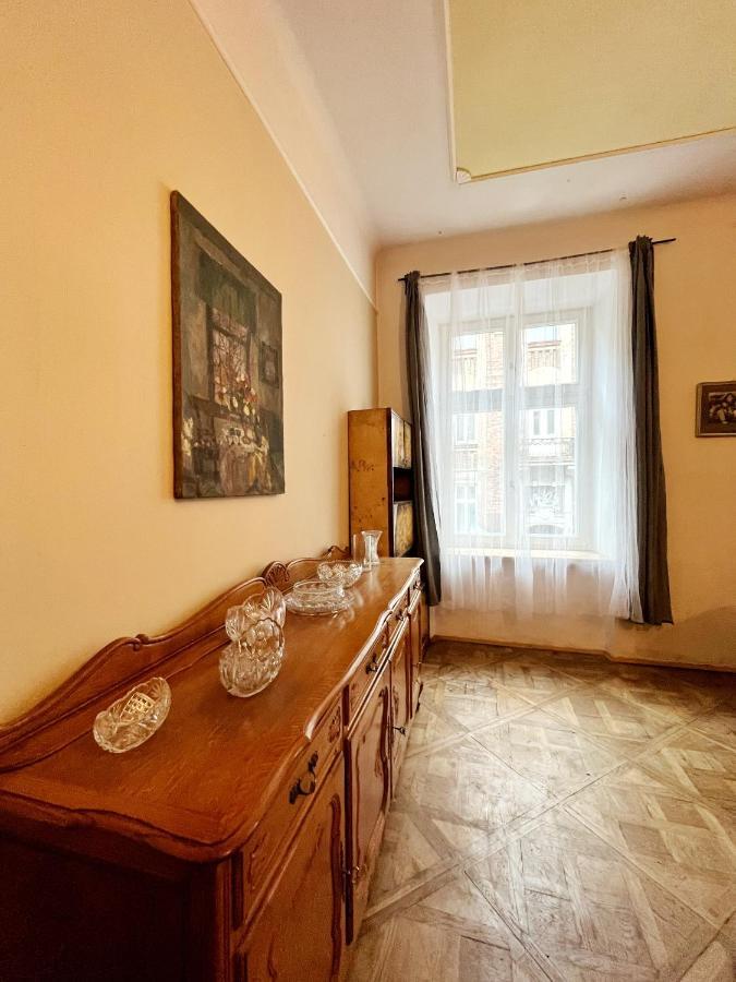 Old Town Rooms Wielopole クラクフ エクステリア 写真